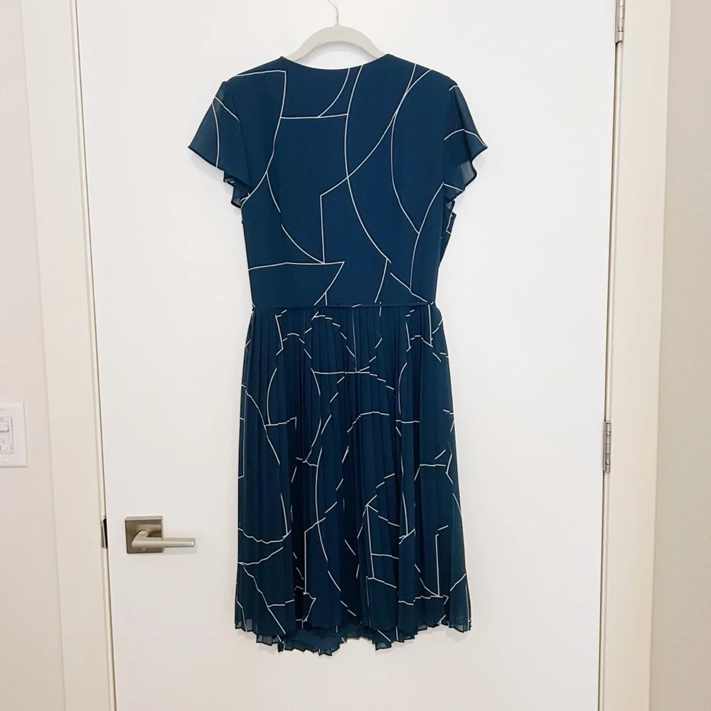 Ann Taylor Geo Chiffon Wrap Dress - Picture 4 of 8